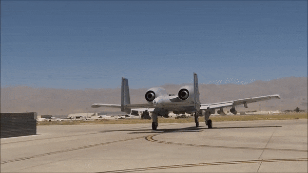 Ra đời từ năm 1977, A-10 Thunderbolt II là một trong những loại máy bay cường kích đáng sợ nhất trên thế giới.