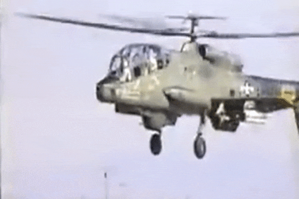 Vài năm sau, quân đội Mỹ đưa trực thăng tấn công AH-64 Apache với khả năng tác chiến vượt trội vào biên chế, chính thức đóng lại dự án AH-56.