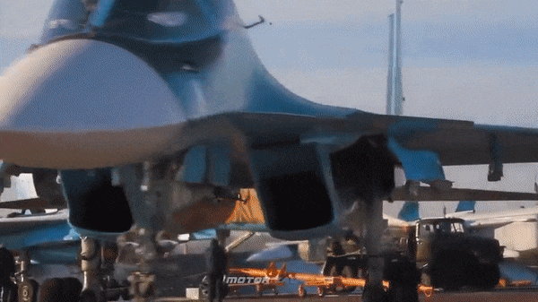 Nhưng không vì vậy mà Su-34 mất hẳn đi khả năng đối không khi cần thiết.