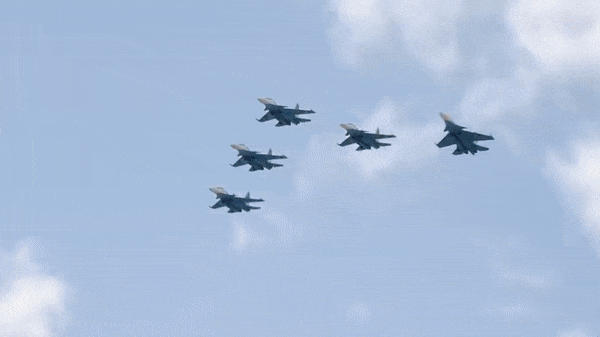 Hiện Nga đang có trên 100 chiếc Su-30SM, đây là chiến đấu cơ "xương sống" của không quân nước này bên cạnh Su-35.