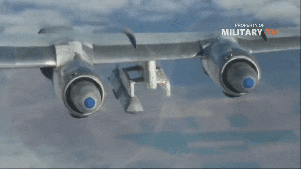 Được biết, tên lửa Kh-101 được phát triển vào những năm 1990 tuy nhiên Nga mới chỉ hoàn thiện loại vũ khí này trong vài năm trở lại đây.