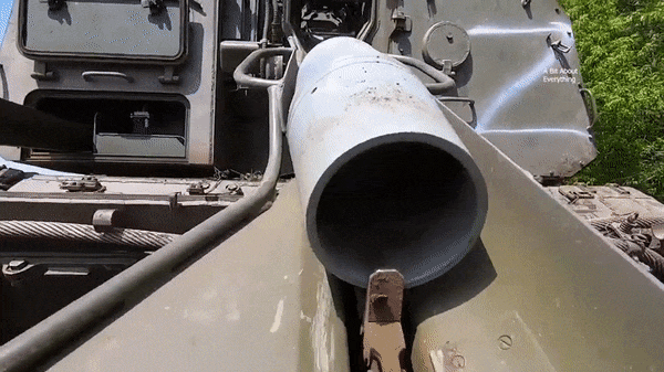 2S19 Msta-S được thiết kế nhằm tiêu diệt các mục tiêu đối phương như trận địa pháo và cối, lực lượng tăng thiết giáp và phương tiện chống tăng, binh lực và vũ khí trang bị cả ở trong và ngoài công sự.