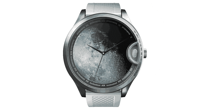 Phiên bản cao cấp nhất của LUNAR1,622 mang tên Premium với giá 1.050 USD. Theo nhà sản xuất, tùy chọn này vẫn chứa bụi thật từ Mặt Trăng, dùng máy cơ Sellita (Thụy Sĩ). Một số chi tiết khác trên bản Premium gồm kim giây mạ vàng và vỏ titan.