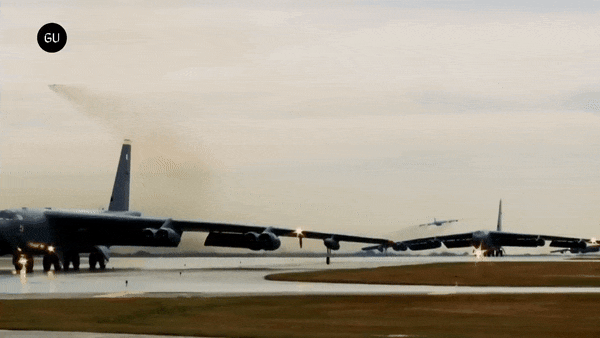 Từ năm 1954 đến 1962, đã có 744 chiếc B-52 được chế tạo. Chiếc B-52H cuối cùng mang số hiệu 61-0040, rời nhà máy vào ngày 26-10-1962.