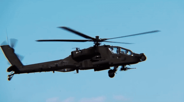 Đây là vụ rơi trực thăng Apache thứ hai của lục quân Mỹ chỉ trong ba ngày, sau tai nạn của một chiếc Apache thuộc phiên bản AH-64E tại bang Washington làm hai phi công phải nhập viện.