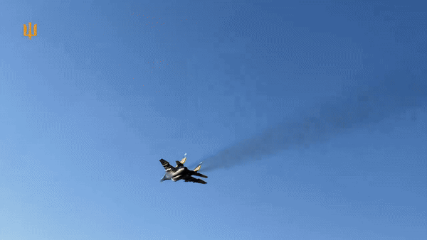 Một số nguồn tin còn cho biết, JDAM-ER thậm chí còn bay xa hơn mức 72 km, nếu phi công khéo léo trong việc tận dụng tốc độ và độ cao của máy bay khi tấn công