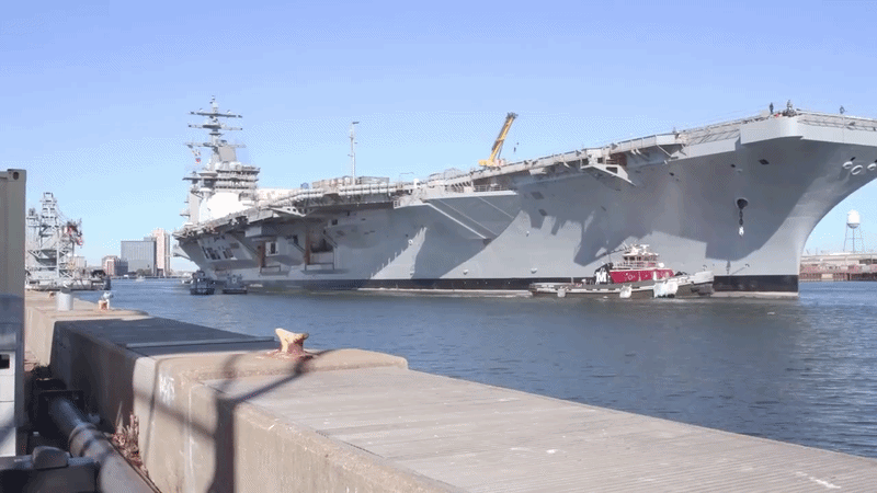 USS Dwight D. Eisenhower trở về nhà máy đóng tàu Norfolk ở bang Virginia vào tháng 1/2025 để bảo dưỡng, sau khi triển khai làm nhiệm vụ ở Trung Đông giai đoạn 2023-2024.