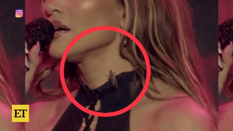 Pha xử lý sự cố đỉnh cao của Jennifer Lopez.