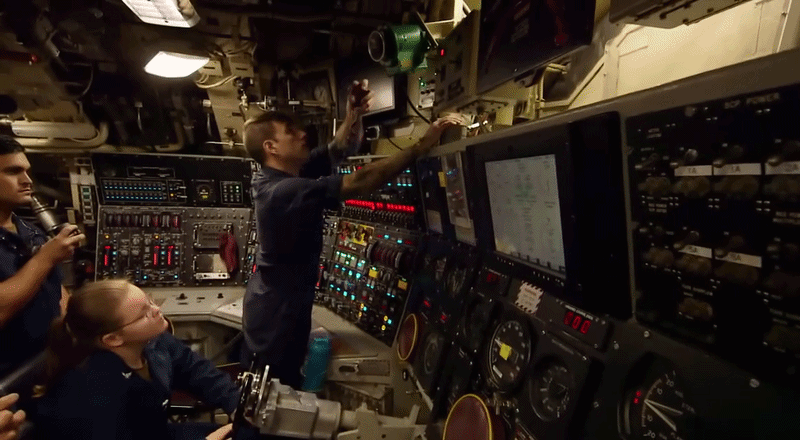 Sau hơn 42 năm phục vụ, USS Georgia sẽ bước vào quá trình nghỉ hưu và tái chế. Đây là chiếc đầu tiên trong nhóm 4 tàu ngầm hạt nhân mang tên lửa dẫn đường lớp Ohio (SSGN) được hải quân Mỹ đưa ra khỏi biên chế.