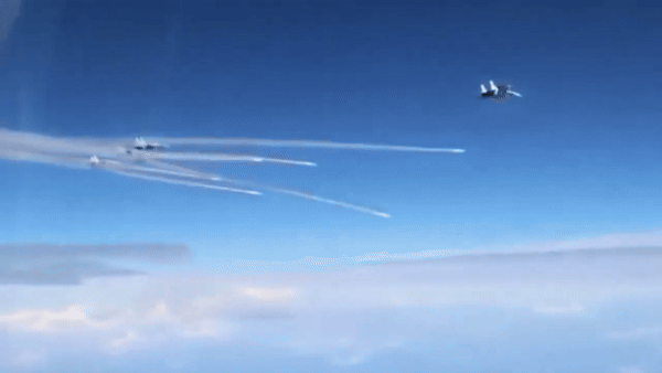 Kh-69 đã được sử dụng tại Ukraine từ năm 2024. Một trong những trường hợp được biết đến là cuộc tập kích nhà máy nhiệt điện Trypilska ngày 11/4/2024.