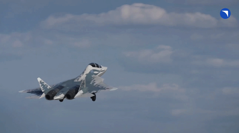 Nga đã công bố định hướng sử dụng Su-57 2 chỗ ngồi để tổ chức và điều hành nhóm máy bay có người lái và không người lái.