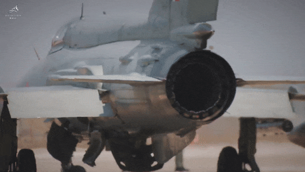 Và đó cũng là lý do MiG-21 trở thành một trong những thiết kế tiêu biểu nhất của thời đại máy bay siêu thanh.