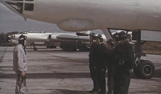 Đó cũng là một trong những lý do Tu-16 có vị trí đặc biệt trong lịch sử hàng không quân sự Liên Xô.