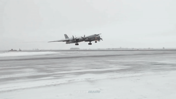 Chính vì vậy, những chuyến bay của Tu-95 có ý nghĩa vượt ra ngoài bản thân chiếc máy bay. Chúng thể hiện khả năng Liên Xô đưa lực lượng hàng không chiến lược hoạt động ở khoảng cách rất xa và duy trì sức ép quân sự trên nhiều hướng.