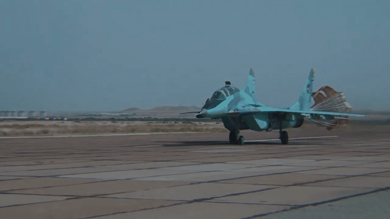 MiG-29 vì thế đang bước vào giai đoạn cuối của vòng đời ở nhiều quốc gia, nhưng quá trình này diễn ra chậm hơn nhiều so với dự đoán. Một thiết kế từ cuối Chiến tranh Lạnh vẫn có thể tồn tại nhiều thập niên nếu chi phí, hạ tầng và nhu cầu tác chiến vẫn khiến việc duy trì nó có ý nghĩa.